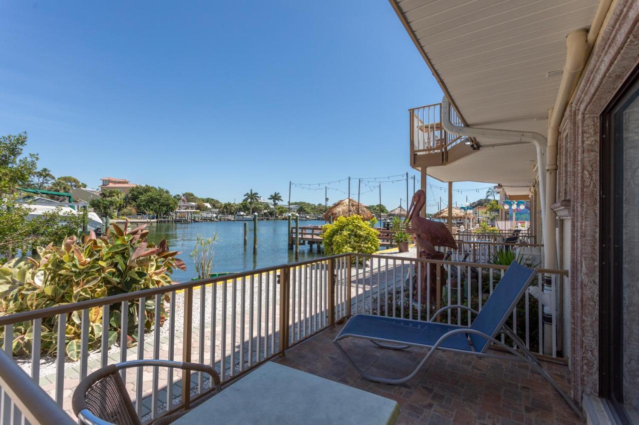 Bayview Plaza Waterfront Resort St. Pete Beach Habitación foto